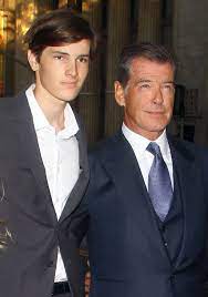 Dylan brosnan, 22, is reminiscent of a young and exceedingly tall josh hartnett. Philadelphia Local News Sports Jobs Cars Homes Celebrity Kids Pierce Brosnan Celebrities