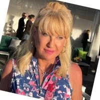 60+ "Löhr" profiles