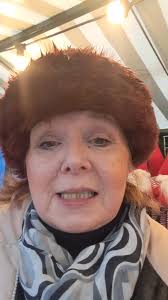 Pomegranate is at Gloucester Quays this weekend, yes it's wet..... and  windy... but its defo not cold...... so get your waterproofs