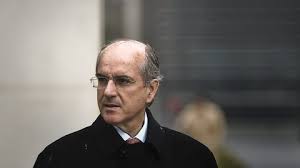 On 24 july 2009, paulo guichard and salvador fezas vital, two former board committee members of bpp were suspended by banco de portugal. Yohciz75wbhcgm