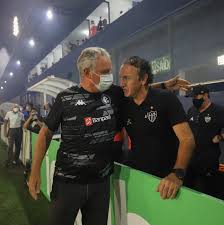 This is the profile site of the manager paulo bonamigo. Cuca Diz Que Tentou Ganhar O Meio Campo Em Esquema Usado Contra O Remo