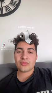 Esteban Valentin-Martinez (@estebanjvalentin)