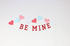 Now that your girlfriend or wife deserves done good morning text messages to make her smile, these sweet romantic good morning messages for her to make her smile are they best of good morning words to send to her for a fulfilling day. 110 Sweet Good Morning Text Messages For Her Littlenivi Com