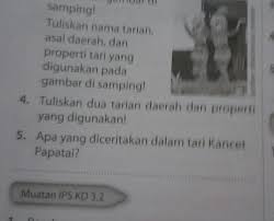 Tuliskan Dua Tarian Daerah Dan Propertinya Brainly Co Id