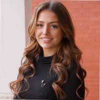 Amanda Leroux's Instagram, Twitter & Facebook