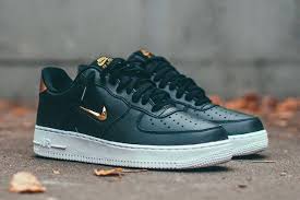 мужские кроссовки Nike Air Force 1 Mid 07 Lv8 Nike Air Force 1 07 Lv8 Jewel Black Metallic Gold Krossovki Muzhskoj Stil Stil