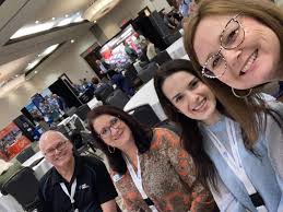 Alicia Dasch (@alicia_dasch)