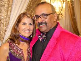 Return to Bollywood gala and charity auction establishes a new record