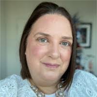 Tracy Wertz's Instagram, Twitter & Facebook