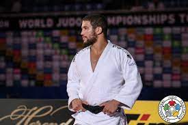 Maybe you would like to learn more about one of these? Toth Krisztian Kinaban All Tatamira Lapszemle