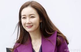 Since 2011 we are bringing you the best of choi ji woo and we are increasingly happy that our family is bigger, for your like, your comment, your visit thank. Choi Ji Woo Biography Height Life Story Super Stars Bio