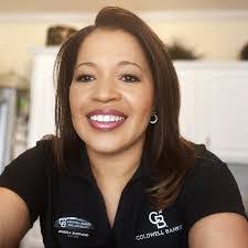 Lillian Swift's Instagram, Twitter & Facebook