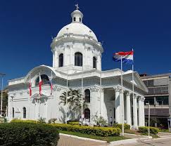 El Panteon Nacional De Los Heroes Es Uno De Los Principales Puntos Turisticos De La Ciudad De Asuncion