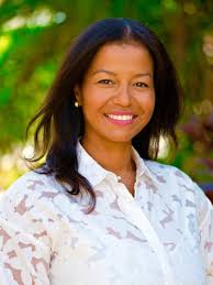 15 Agents in Palm Beach Gardens Office, 7108 Fairway Drive