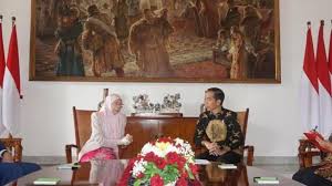 Tun hussein bin dato' onn. Wan Azizah Diklaim Sebagai Wanita Pertama Jadi Perdana Menteri Malaysia