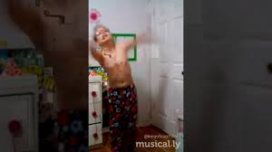 More than 50000 kid with abs at pleasant prices up to 6. Check This White Boy Out Thinks He Has A Six He Has A Six Pack O Jelly Rolls Youtube