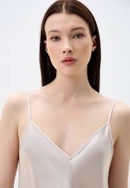 Топ женский Luisa Wang LWWL-375038-бежевый купить за 6490 руб.