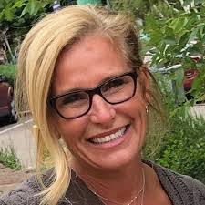 Tamara Jefferies's Instagram, Twitter & Facebook