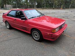 Mit dem audi sport quattro hatten wir die möglichkeit, mal abseits der neuwagen einen oldtimer der ingolstädter zu bewegen. 1984 Audi Ur Quattro Coupe 2 1 Turbo 5 Speed Coupe Red Ur Quattro Old Timer Hd Wallpaper Peakpx