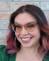 Melissa Loudon's Instagram, Twitter & Facebook