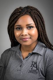 Shelby Munson's Instagram, Twitter & Facebook