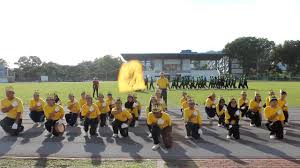 Namun, jika menginginkan tema kuning pada interior, anda bisa mulai dari cat dinding, sofa. Sorakan Rumah Kuning Sukan Tahunan Smk Luak 2016 Youtube