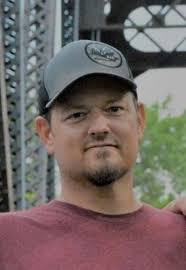 Shawn Pack's Instagram, Twitter & Facebook