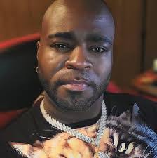 Pamela Airhart's Instagram, Twitter & Facebook