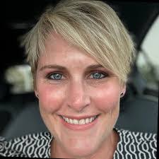 Cheryl Maley's Instagram, Twitter & Facebook