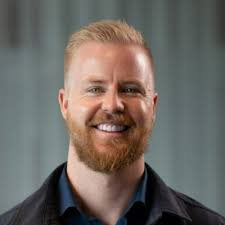 Last Friday I said goodbye to my role as her Honour S Beckett's associate. 