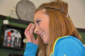 Stylingtipps vom Profi gab's bei Äktsch'n rund um's Spitzhiatl, dem  Ferienprogramm in Hollenstein