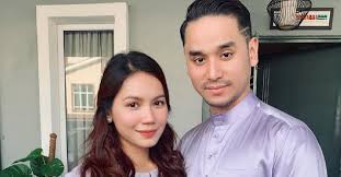 Vlog percutian emma maembong bersama suami dan aprena manrose. Akui Tertekan Masih Tak Dapat Anak Aprena Manrose Jalani Rawatan Kesuburan