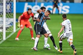 Obtenha até r$200 em créditos de aposta. Cbf Divulga Calendario Do Futebol Brasileiro Para 2021 Competicoes Nao Param Durante Copa America Futebol Ge
