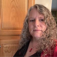 Cleaning Stained Glass: Recommended Ratio and Method