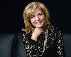 Mary Tripi The Founder And Director Of The Private World Of Mary Tripi A Full Service Salon In Toronto Where Each Stylist And Ser Hair Health Your Hair Beauty