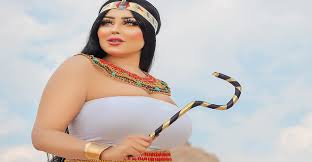 بلاغ ضد الموديل سلمى الشيمي بسبب فيديوهات غير لائقة. ØµÙˆØ± Ø³Ù„Ù…Ù‰ Ø§Ù„Ø´ÙŠÙ…ÙŠ Ù‚Ø¨Ù„ ÙˆØ¨Ø¹Ø¯ Ø§Ù„Ø­Ø¬Ø§Ø¨ ØªØºÙŠÙŠØ± Ø¬Ø°Ø±ÙŠ ÙƒØ§ÙŠØ±Ùˆ Ø¨Ø±ÙŠØ³