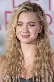 Emily Levine Attends Los Angeles Film Premiere Lansky Harmony Gold — Stock  Editorial Photo © info@photographybyeugene.com #524250220