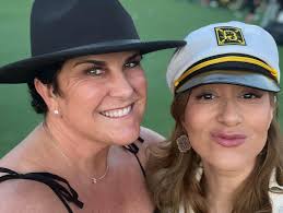 Wife.Mom.ConfidenceBuilder