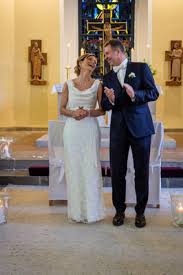 Mit unseren tipps finden sie das passende brautkleid. Unsere Braute Elementar I Moderne Brautkleider