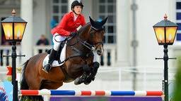 International wird die vielseitigkeit französisch als concours complet oder kurz cc bezeichnet. Vielseitigkeit Jung Nach Dressur Auf Olympia Goldkurs Equipe Auf Rang Zwei Sportschau Sportschau De Olympia Nachrichten