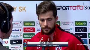 Uğur demirok 2015 yılında damla tatarlı ile evlenmiş ve bu evliliğinden 2016 yılında bir oğlu dünyaya gelmiştir. Galatasaray 0 1 Trabzonspor Maci Sonrasi Ugur Demirok Un Aciklamalari Youtube