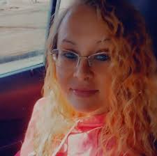 Is the splash pad near the library in Fort Erie available to use at any  time?