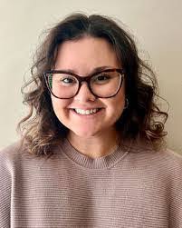 Samara Grant's Instagram, Twitter & Facebook