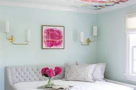 Interior decorating with stylish accents in coral, golden, turquoise colors. Stunning Blue Bedroom Color Combinations