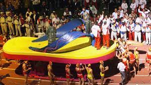 Et to broadcast the premiere episode of the marriage ref, and broadcast the remaining portion of the ceremonies on tape delay at 11:35 p.m. Throwback Thursday 2000 Olympics Games Closing Ceremony Photos Bega District News Bega Nsw