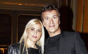 David volta a sorrir depois da morte da irmã sara graças à namorada. Tony Carreira E Fernanda Antunes Reconciliados