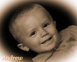 🚨Senior Spotlight: Robert "Bobby" Brotherton IV Sports Played: Golf⛳️  Bobby will be entering the workforce immediately following graduation.  Bobby is the son of Robert Brotherton III.