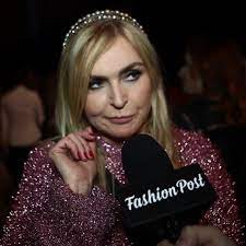 Dziennikarka często podkreśla, że czuje się młodo i lubi sport monika olejnik w rozmowie z nami przyznała, że nie oglądała nowego programu kamila. Monika Olejnik Wikipedia