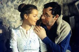 Cette liste présente les films de philippe noiret. Le Vieux Fusil De Quel Tragique Fait Historique Ce Film E Tele Star