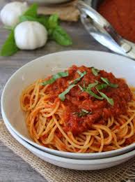 Frank Sinatra S Italian Tomato Sauce And Meatballs Recipe Italian Tomato Sauce Recipes Pasta Dishes